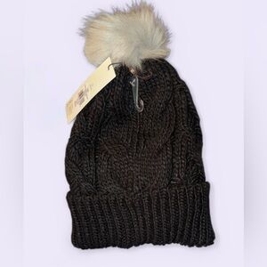 Calia Black Knit Beanie with Faux Fur Pom. 
Sz- OSFM